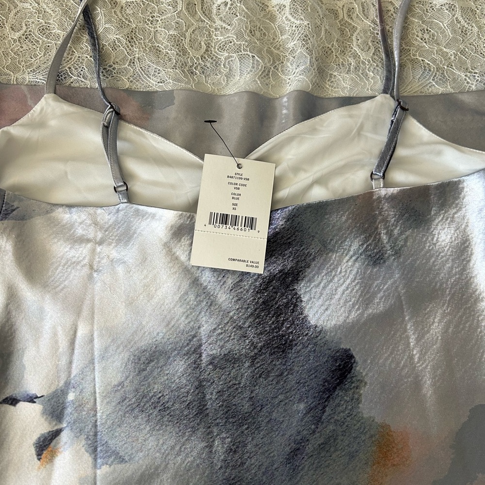 Abstract Pattern Satin Dress - Picture 6 of 11